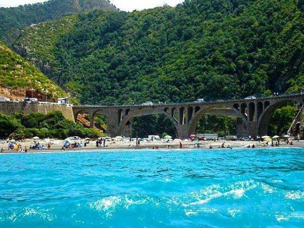 Évadez-vous : Vacances au Bord de la Mer à Jijel